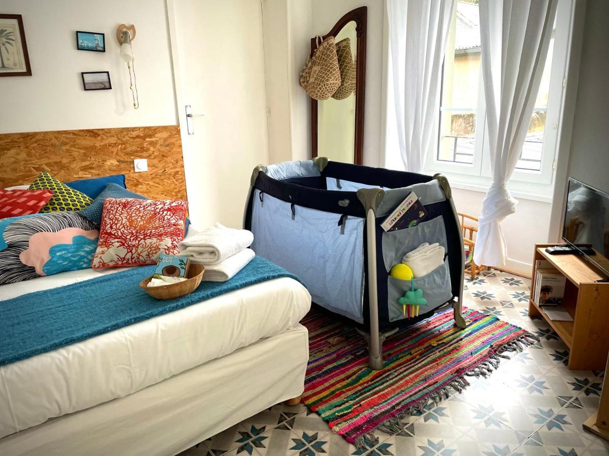 L'Arriere Cour Apartment Cancale Bagian luar foto