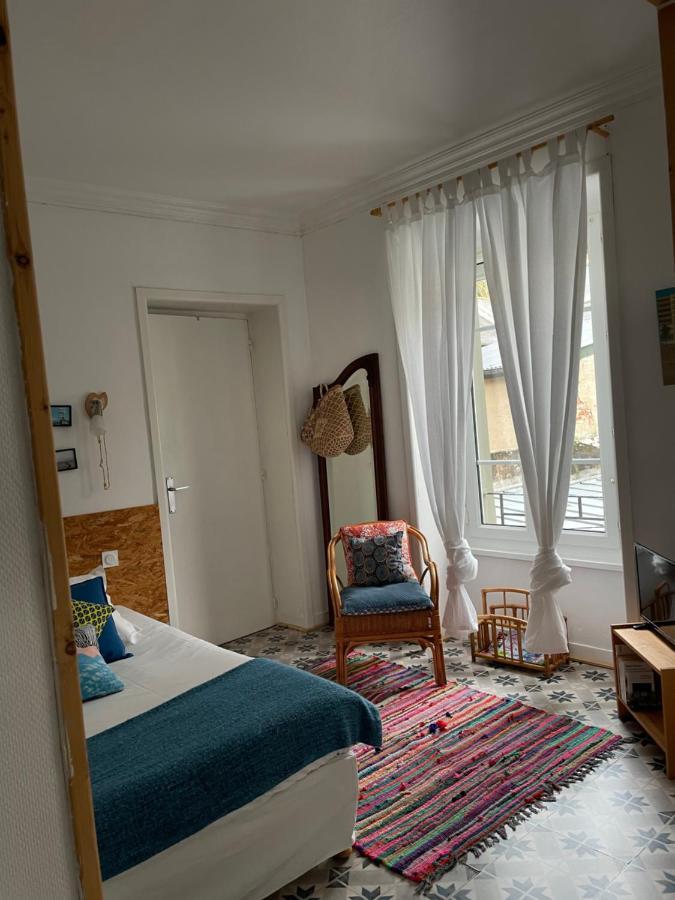 L'Arriere Cour Apartment Cancale Bagian luar foto
