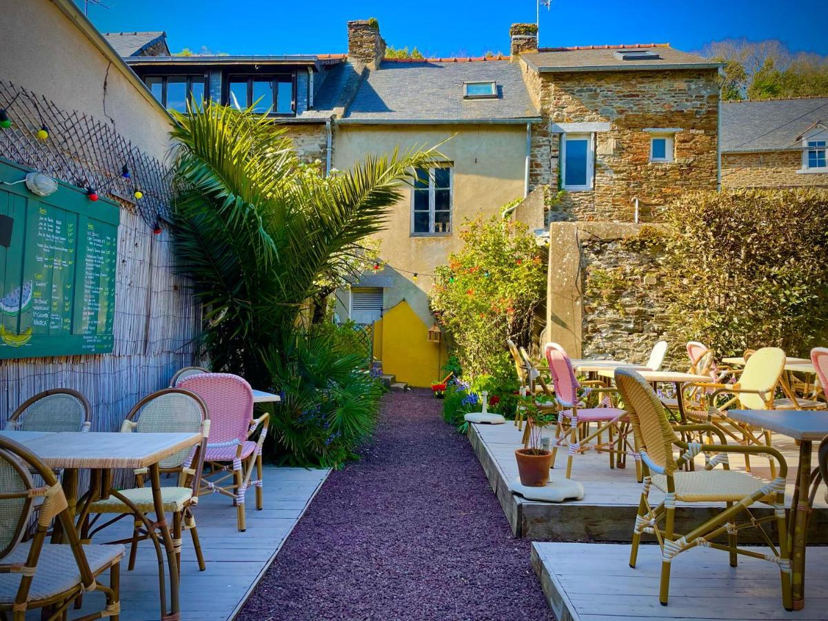 L'Arriere Cour Apartment Cancale Bagian luar foto
